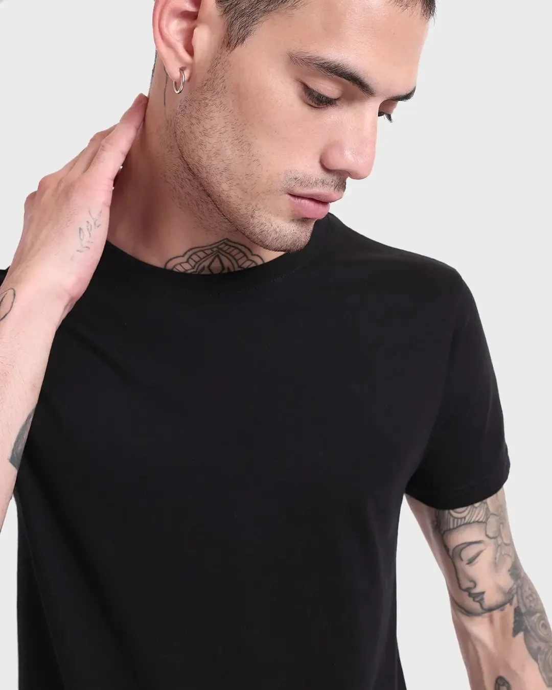 Black solid Unisex T-Shirt