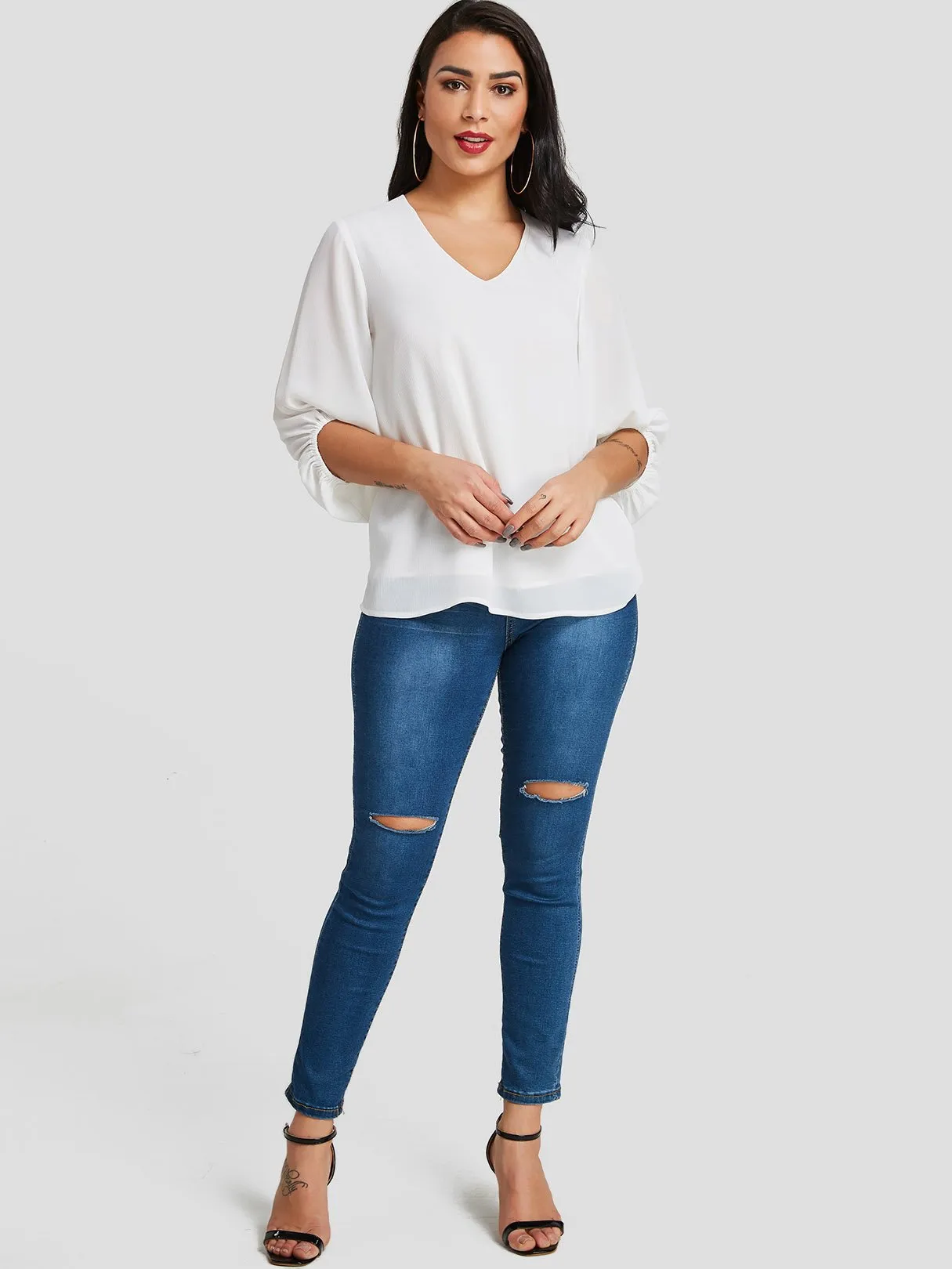 Custom V-Neck Plain 3/4 Sleeve Curved Hem White Blouses