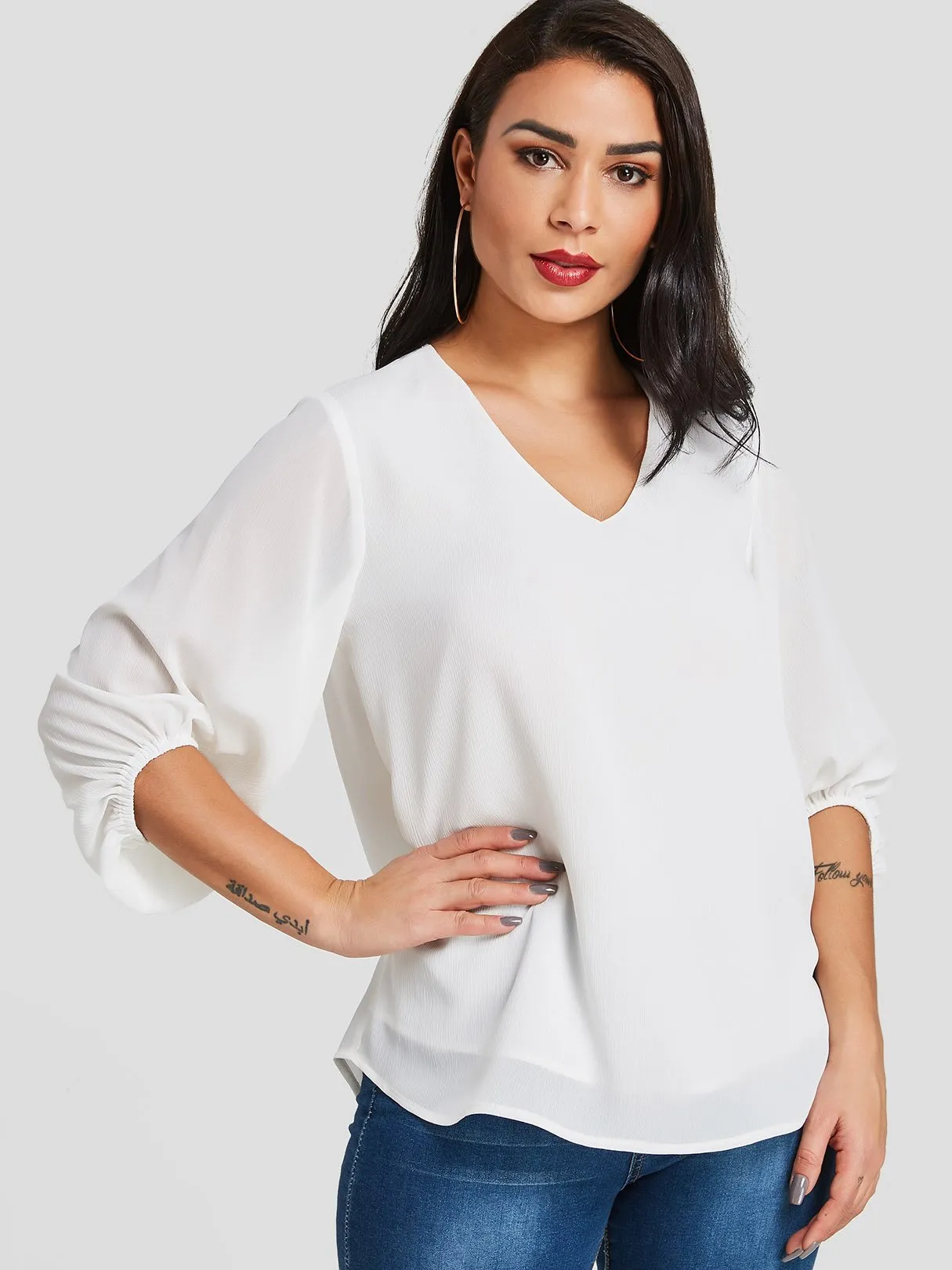 Custom V-Neck Plain 3/4 Sleeve Curved Hem White Blouses