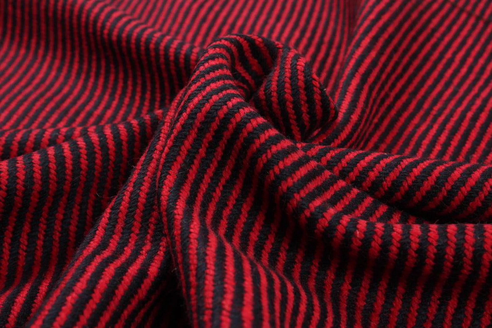 Diagonal Stripes Heavy Recycled Wool - Double Face