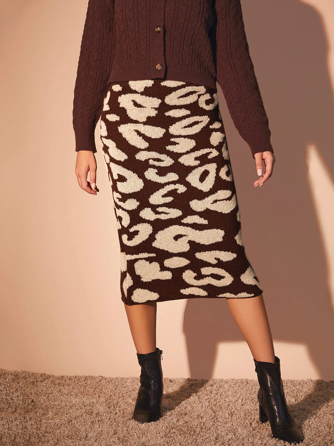 Leopard Pattern Straight Knit High Waist Skirt